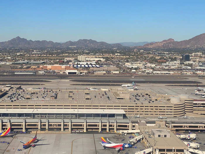 10. Phoenix Sky Harbor International Airport (Phoenix, Arizona)