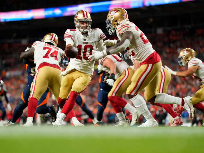 San Francisco 49ers* (-1.5) over Los Angeles Rams