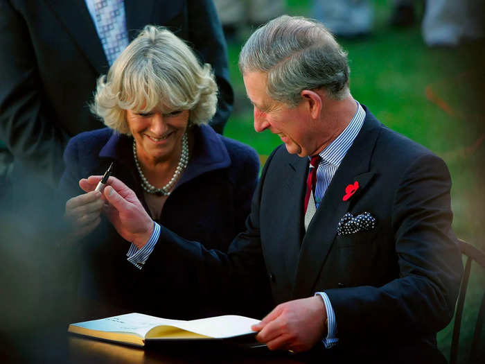 The pair truly seemed to be in newly-wedded bliss in pictures.