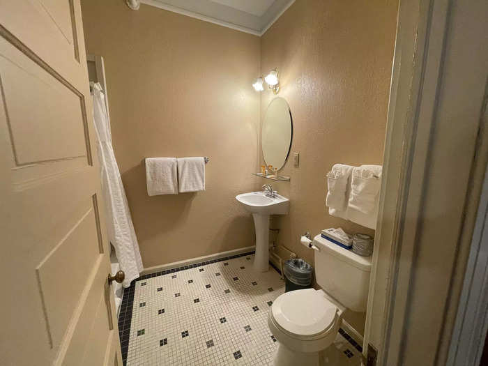 I thought the bathroom was similarly simple with plenty of towels, a sink, toilet, and shower.