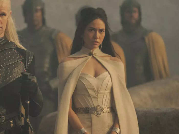 Sonoya Mizuno plays Mysaria, a mysterious Mistress of Whisperers in King