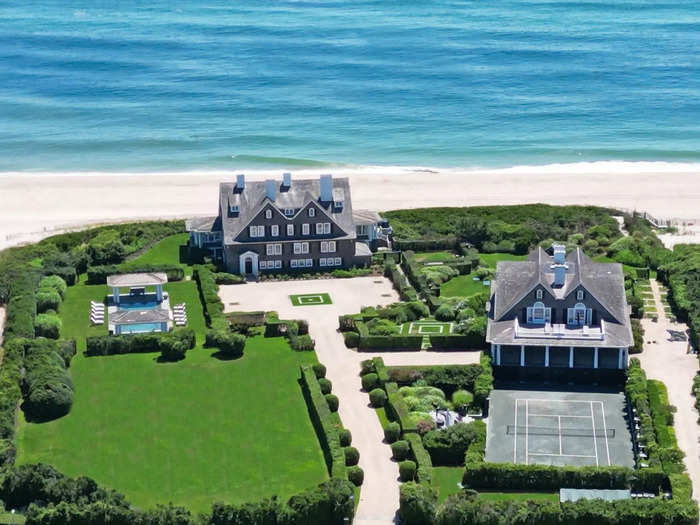 The compound is named "La Dune," after the lush dunes separating the property from the beach.