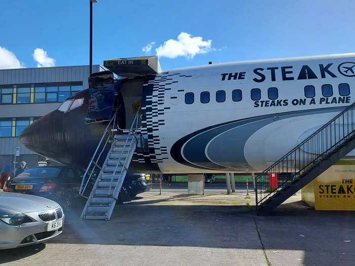 There were two flights of stairs up to the restaurant – one for dine-in customers and one for people buying takeout.