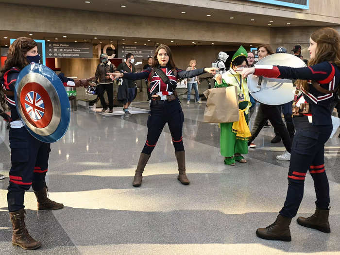 Peggy Carter/Captain Carter cosplayers recreated the famous Spider-Man Pointing at Spider-Man meme when they ran into each other.