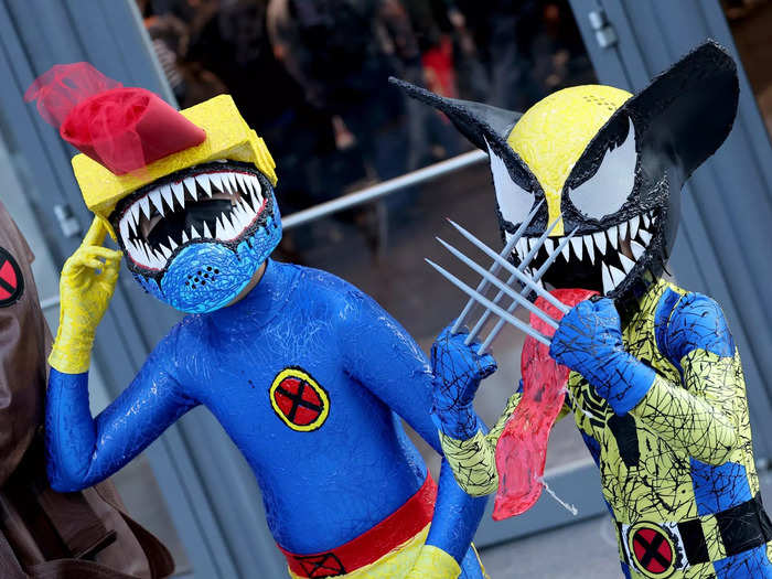 Symbiotes took over these versions of X-Men characters Cyclops and Wolverine.