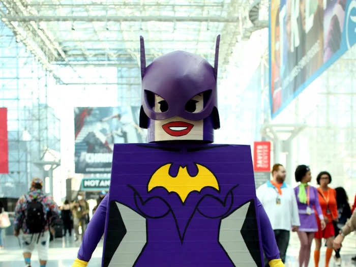 This NYCC attendee dressed as Lego Batgirl.