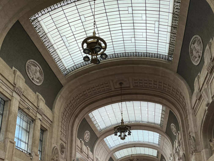 I started my journey at the Milano Centrale railway station, which opened in the 1930s. Thousands of people pass through the station on a daily basis.