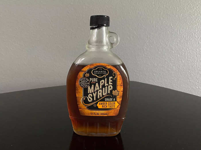 The Private Selection syrup from Kroger was the only one without an organic or non-GMO label.