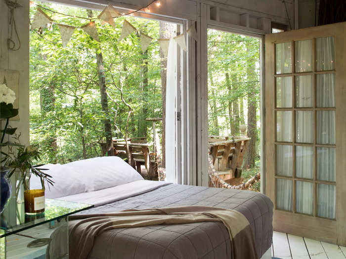 The bedroom, known as the “body,” sleeps two people and includes high-quality linens and rustic décor.