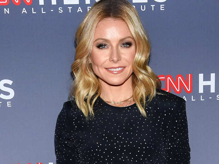 Kelly Ripa eats to optimize her PH level with the alkaline diet, which favors legumes and veggies and bans meat, grain, alcohol, and caffeine.