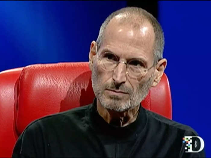 Steve Jobs followed a strict fruitarian diet, at times limited to just apples and carrots.