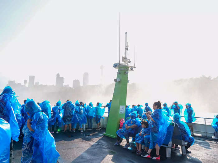 As we approached Horseshoe Falls, the air filled with mist, making it difficult to see.