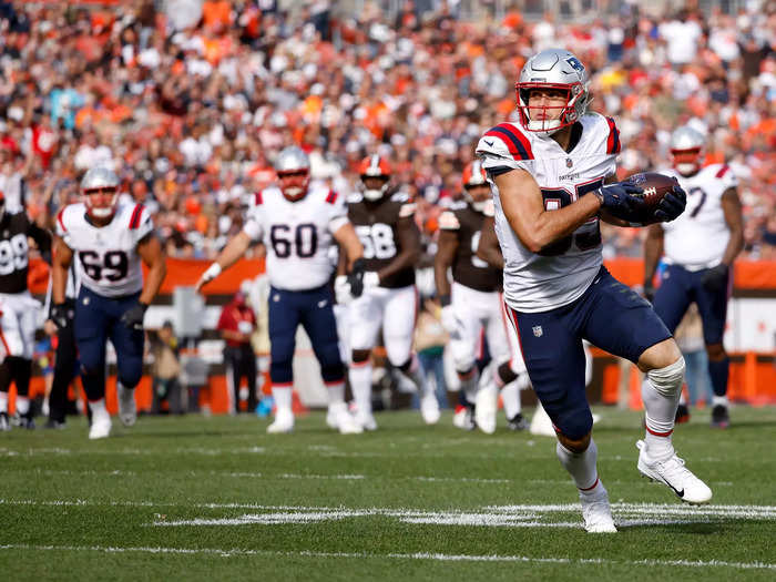 Hunter Henry, TE, New England Patriots