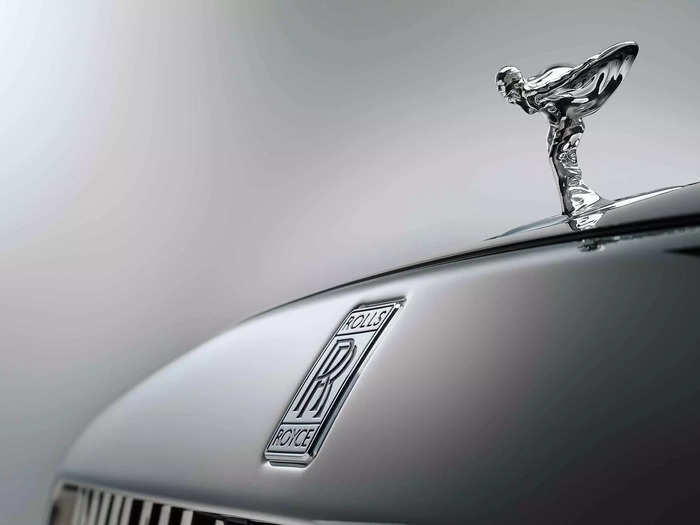 The Spectre debuts a newly "aero-tuned" Spirit of Ecstasy.