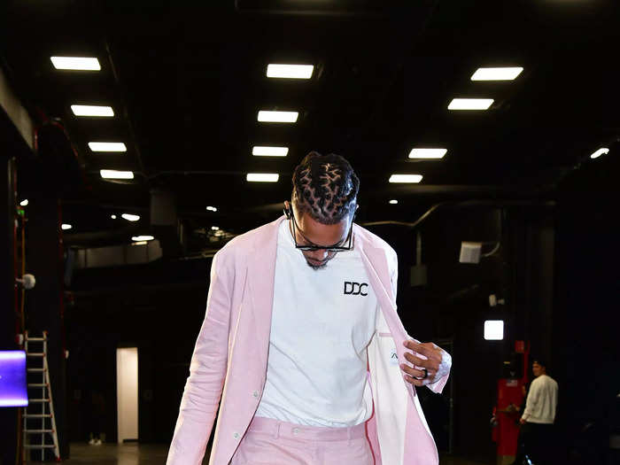 Damion Lee is pretty in pink.