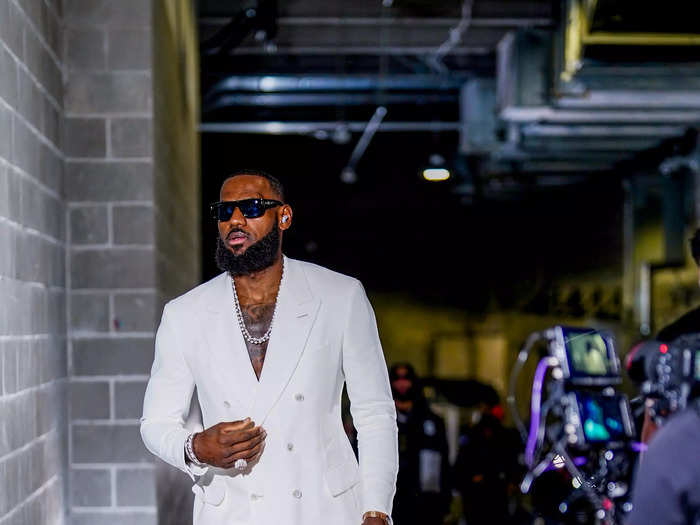 LeBron James was brilliant in all white.