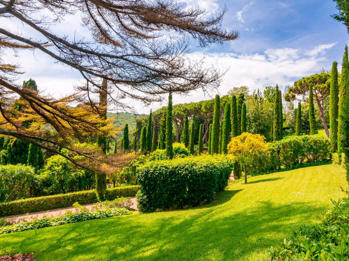 The botanic gardens of Lloret de Mar, Spain, are where King Viserys Targaryen and Lady Laena Velaryon got acquainted.