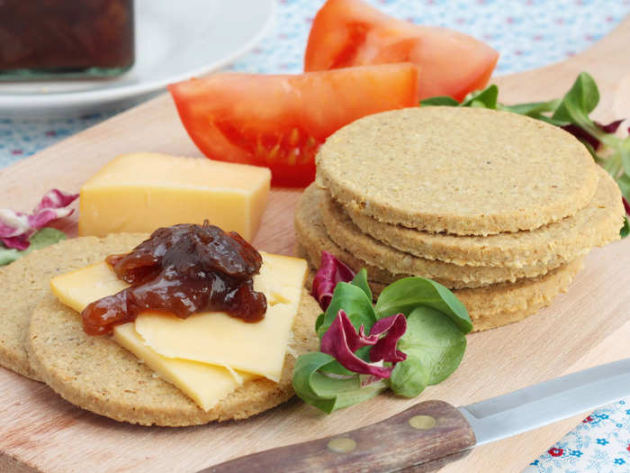 Cheese and oatcakes make for the perfect end to a meal.