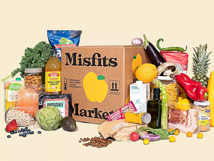 I try to eat a lot of in-season fruits and vegetables, so I decided to try out Misfits Market and see if it might be a good way to get affordable produce.