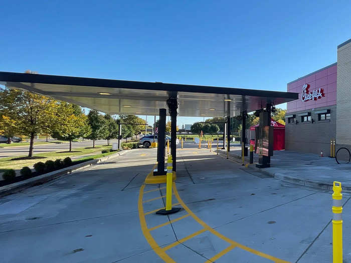 Then, they drive through one of the double drive-thru lanes to receive their food.