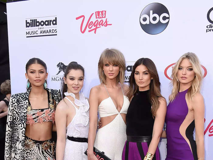 Swift looked sharp when she stepped out with members of her former squad at the 2015 Billboard Music Awards.