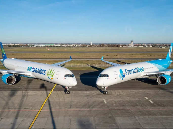 According to French bee, its A350-900 economy section offers 16 inches of width. Meanwhile, its sister company Air Caraibes offers 16.8 inches, per SeatGuru.