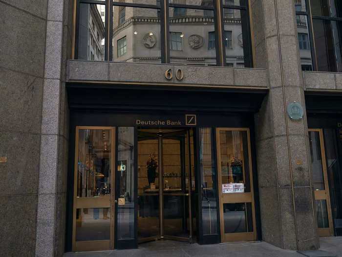 25. Deutsche Bank