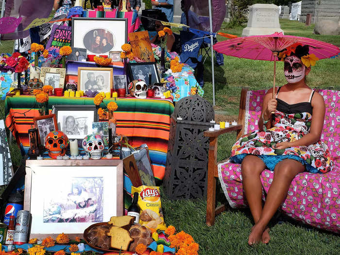 Hollywood Forever Cemetery Day of the Dead Celebration, Los Angeles