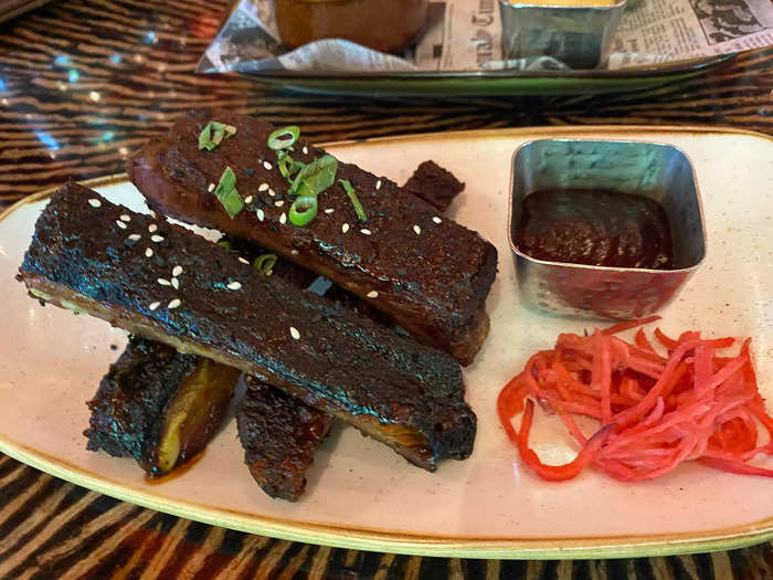 We also tried smoked pork ribs.