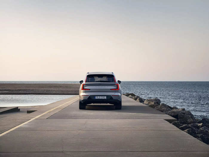 Volvo added uncommon lidar (light detection and ranging) sensors that generate a 3D map of the surrounding environment.