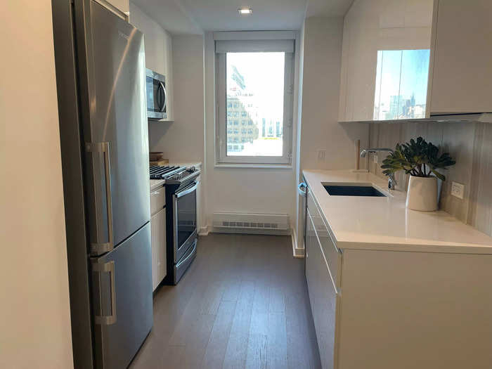 Residents can apply to single rooms or as a group to the whole apartment. The kitchen is the only shared apartment space beyond the bathroom.