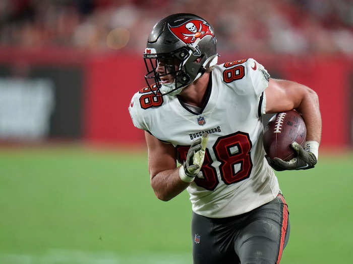 START: Cade Otton, TE, Tampa Bay Buccaneers