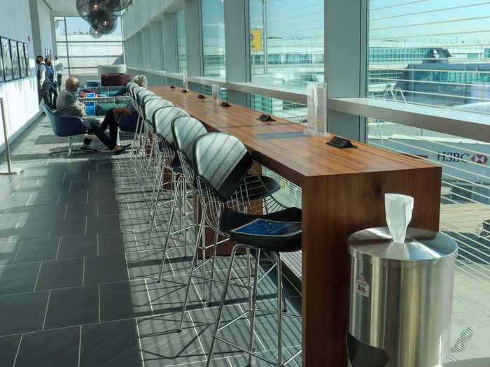 Moreover, four new lounges will be scattered around the terminal, including an 18,000-square-foot American Express Centurion Lounge with views of Manhattan and a patio.