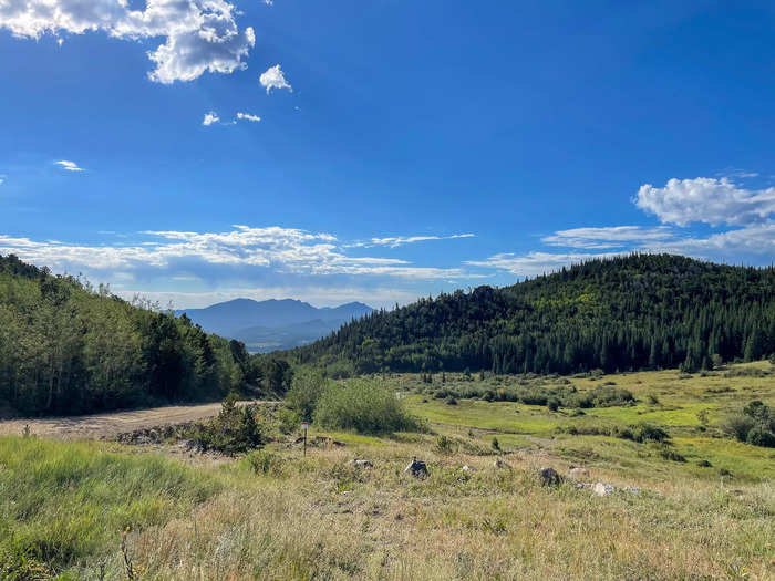 According to Ghost Towns, the Arapaho Indians discovered the area