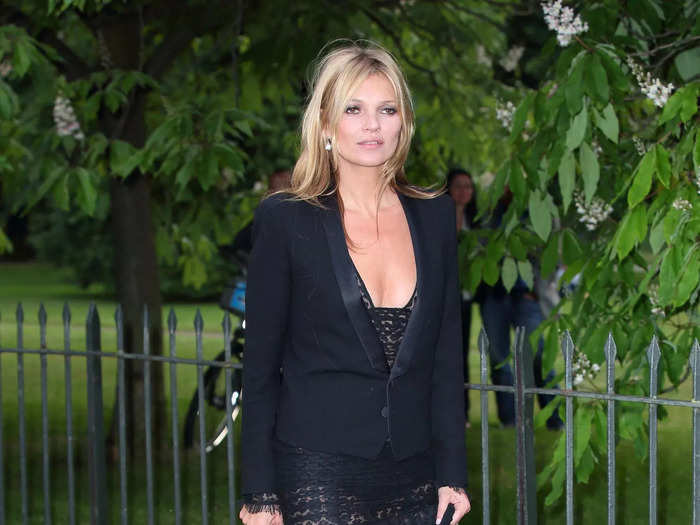 Moss can also make sheer outfits look classy. At a 2013 party, she wore a fitted blazer over her see-through dress, which had a corseted bodice and deep neckline.