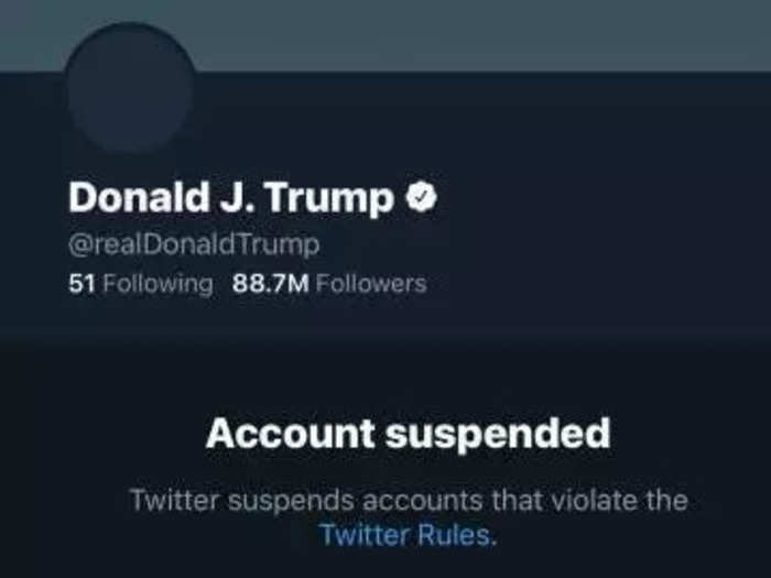 2021: Donald Trump gets banned from Twitter.