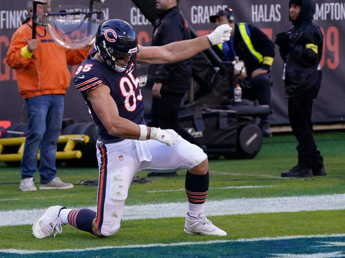 SIT: Cole Kmet, TE, Chicago Bears