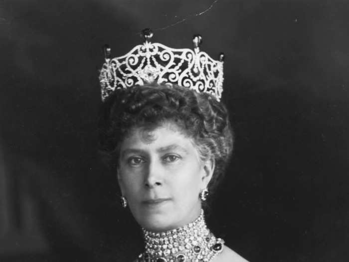 There is no evidence that the final decision on whether to save the Romanovs was made by Mary, as "The Crown" suggests.