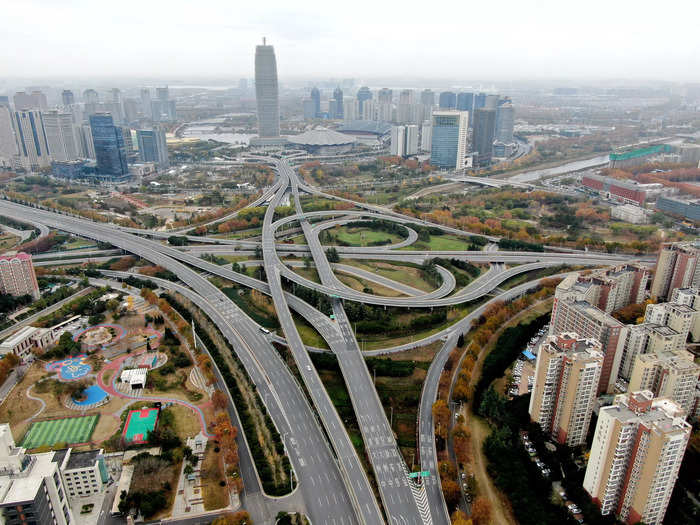 Roads are nearly empty in Zhengzhou in China