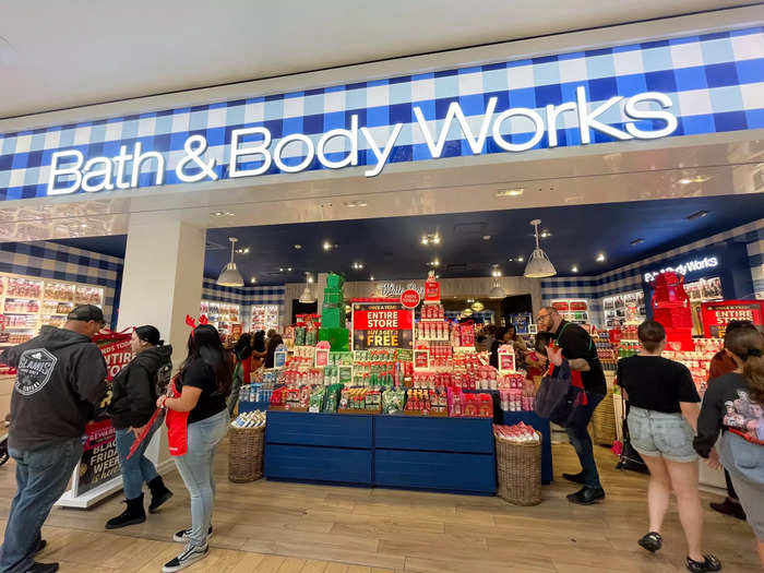 … Bath and Body Works, Uniqlo, and Victoria