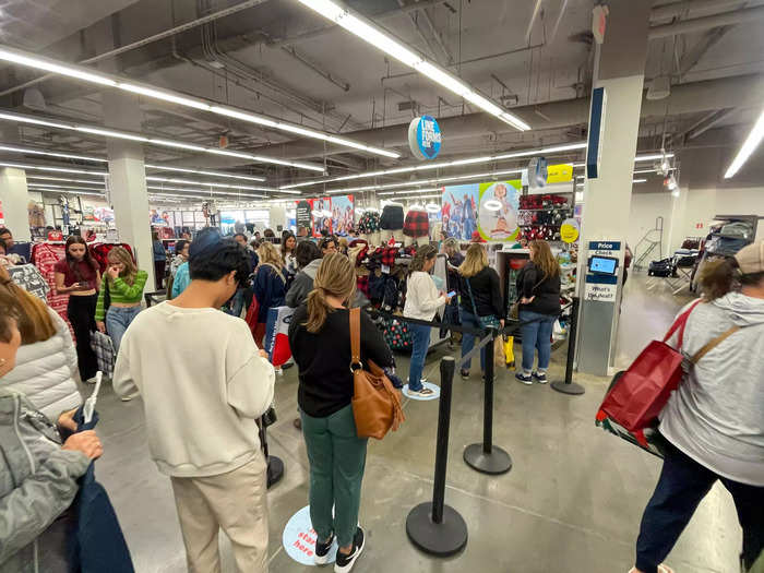 To my surprise, Old Navy had a robust crowd with a long checkout line, although the age of customers here looked more varied.