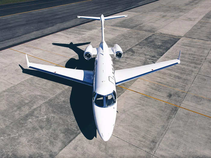 In total, NetJets operates over 850 aircraft worldwide, including the Embraer Phenom, as well as Cessna Citation and Bombardier Challenger variants.