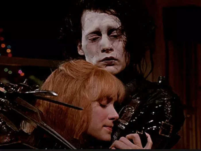 "Edward Scissorhands" (1990)