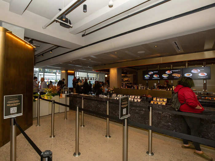 … and a to-go counter serving food, classic drinks, and coffee beverages unique to the Starbucks Reserve chain.