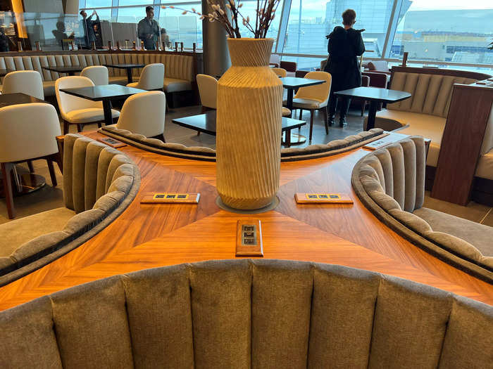 The airlines have made sure to provide power outlets or USB ports at each table or chair throughout the lounge after feedback from customers.