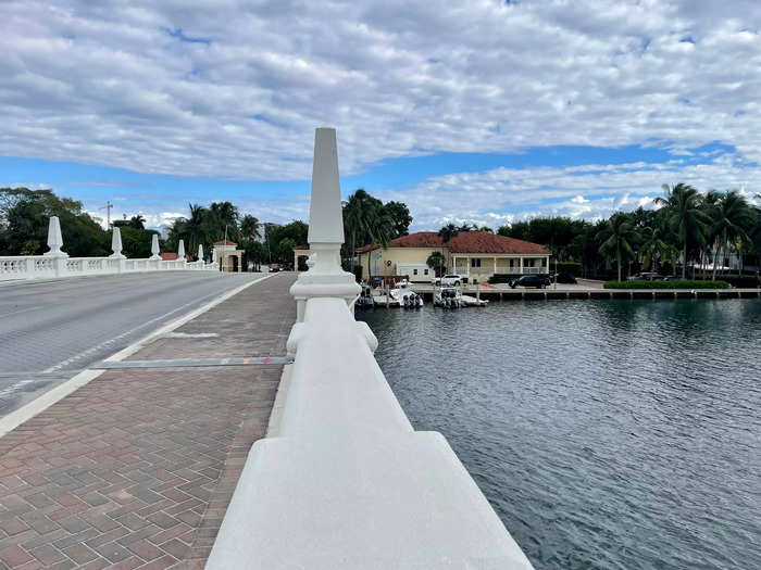 My Uber driver dropped me off on the other side of the bridge. While waiting for Dina Goldentayer, the realtor giving me the tour, a policeman stopped to ask who I was waiting for.