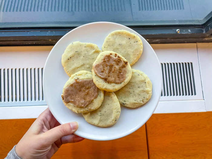 After tasting these cookies for myself, I can understand why fans are so in love with them.