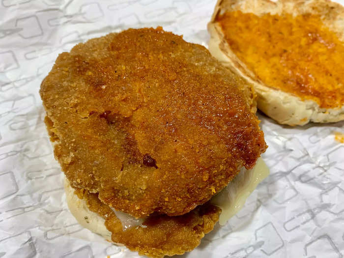 The fried mozzarella is essentially like adding a mozzarella stick to a chicken sandwich, which sounded like a great combination to me.