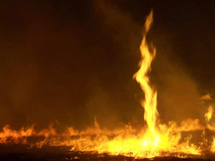 4. Fire whirls, aka fire tornadoes