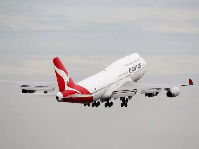 No longer did customers have to stop for fuel on flights between the US and Asia or Australia — the 747 could operate these routes nonstop.